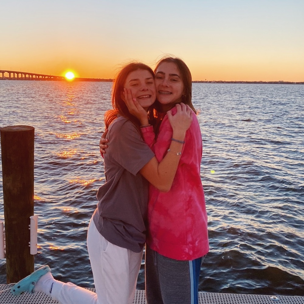 Meet your Posher, Gia